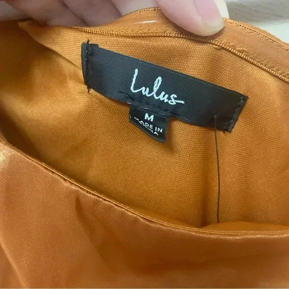 Lulus Sweet Excellence Shiny Rust Orange One-Shoulder Tiered Dress Medium NWT - Picture 11 of 15